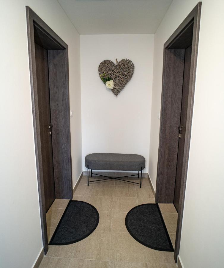Apartmanovy Dum Sklipek Trutnov Kültér fotó
