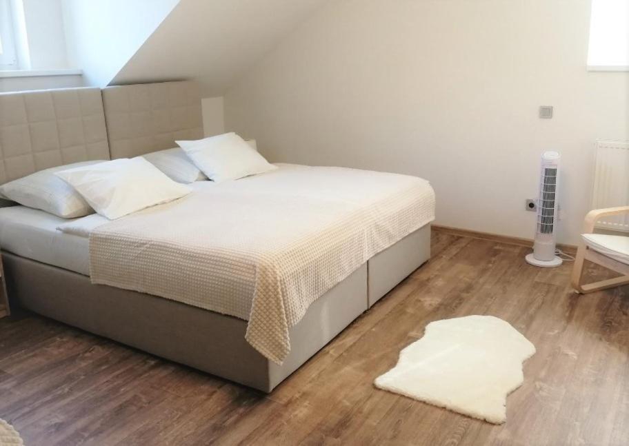 Apartmanovy Dum Sklipek Trutnov Kültér fotó